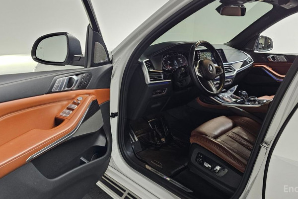 2022 BMW X7 с пробегом 59 672 км