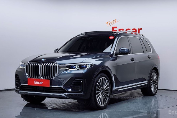 2022 BMW X7 с пробегом 56 210 км
