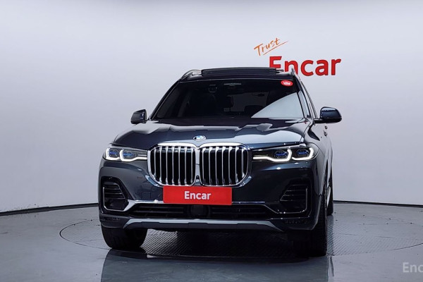 2022 BMW X7 с пробегом 56 210 км