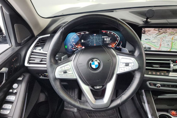 2022 BMW X7 с пробегом 56 210 км