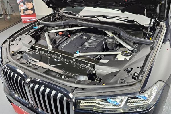 2022 BMW X7 с пробегом 30 574 км