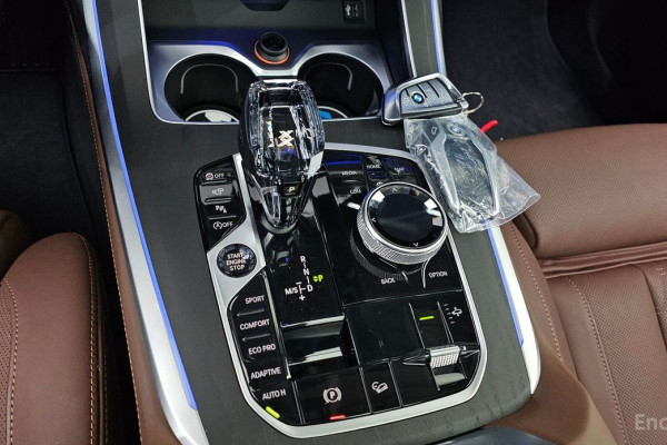 2022 BMW X7 с пробегом 19 604 км