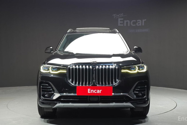 2022 BMW X7 с пробегом 142 825 км