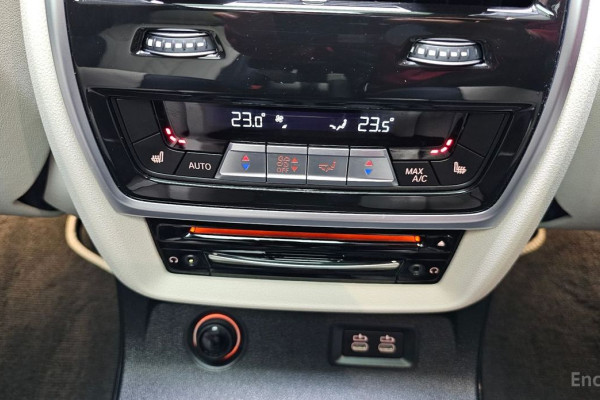 2022 BMW X7 с пробегом 73 337 км