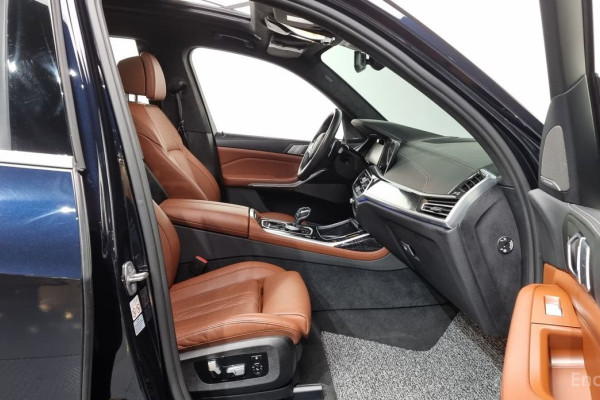 2022 BMW X7 с пробегом 57 842 км