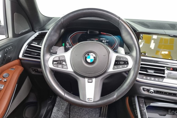 2022 BMW X7 с пробегом 57 842 км