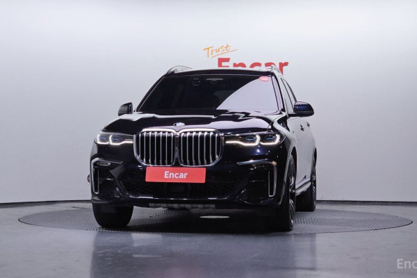 2022 BMW X7 с пробегом 70 218 км