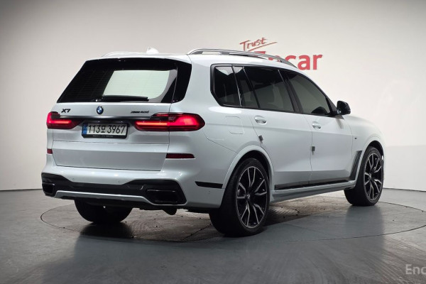 2022 BMW X7 с пробегом 73 540 км