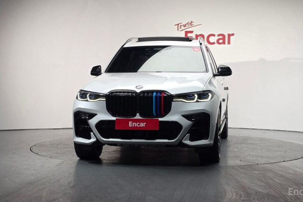 2022 BMW X7 с пробегом 73 540 км