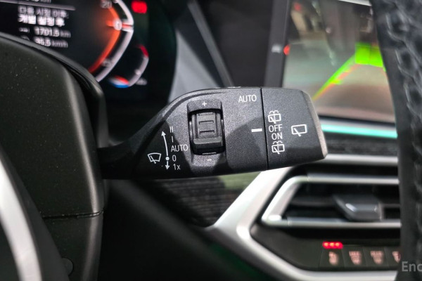 2022 BMW X7 с пробегом 73 540 км