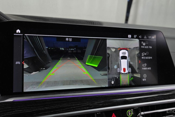 2022 BMW X7 с пробегом 80 609 км