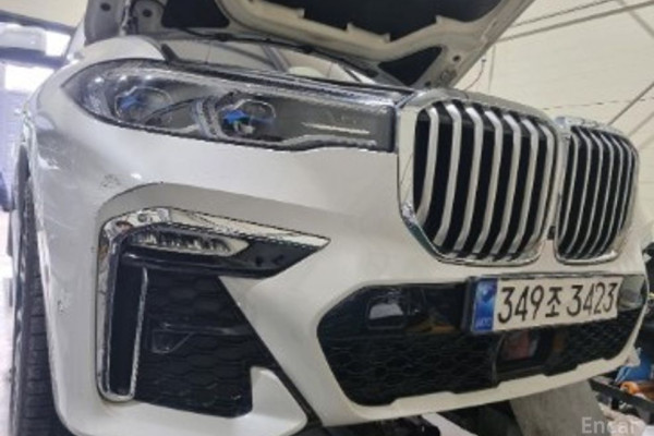 2022 BMW X7 с пробегом 63 022 км