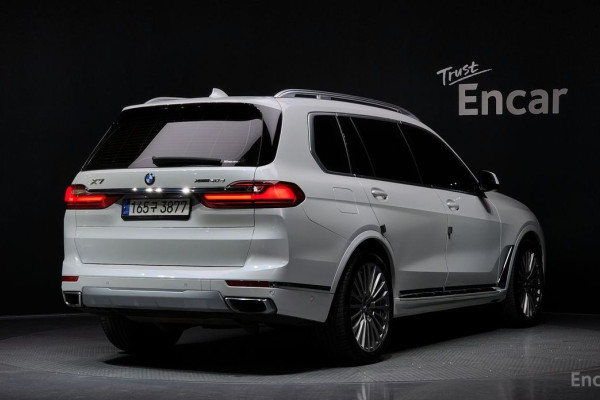 2022 BMW X7 с пробегом 110 937 км