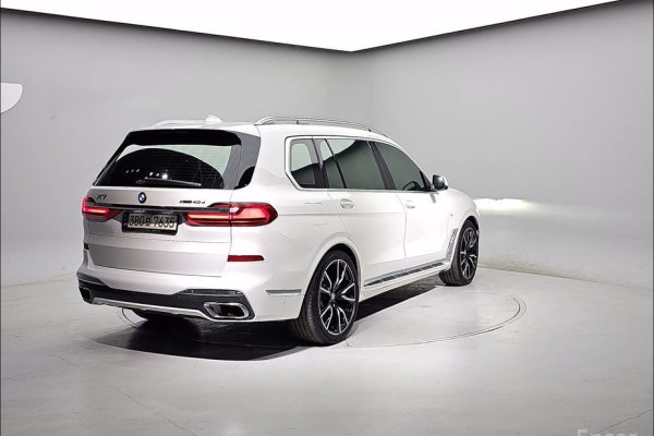 2022 BMW X7 с пробегом 78 520 км