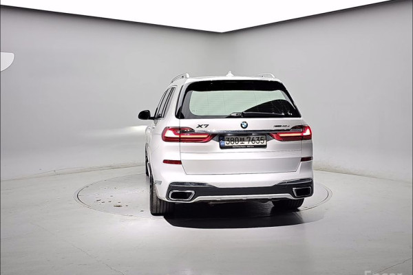 2022 BMW X7 с пробегом 78 520 км