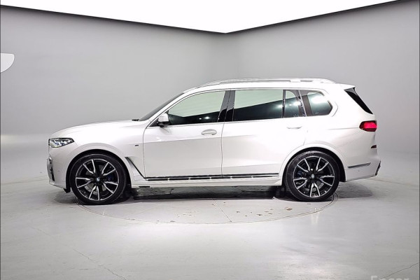2022 BMW X7 с пробегом 78 520 км