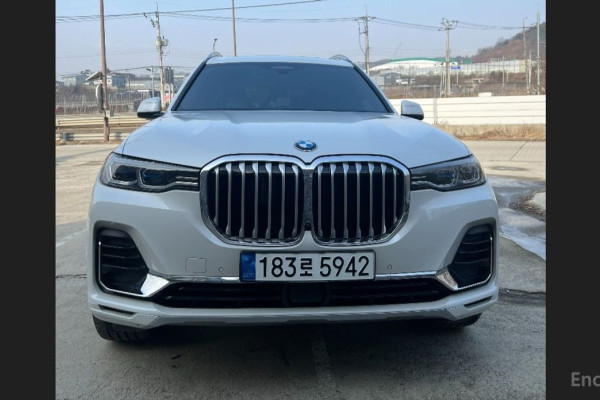 2022 BMW X7 с пробегом 44 000 км