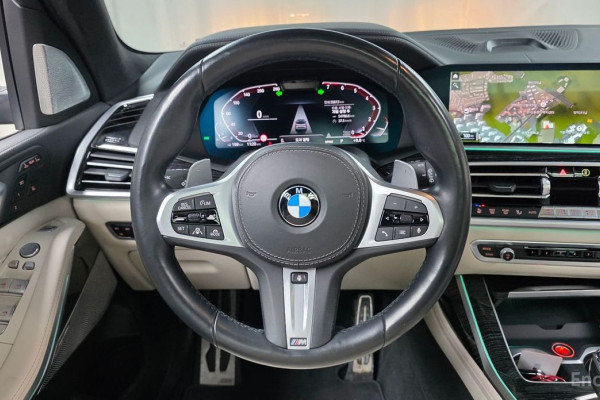 2022 BMW X7 с пробегом 55 613 км