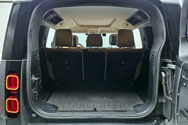 2022 Land Rover Defender с пробегом 90 174 км