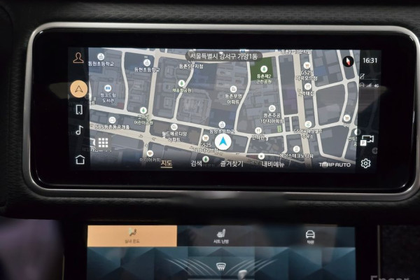 2023 Land Rover Range Rover Velar с пробегом 49 795 км