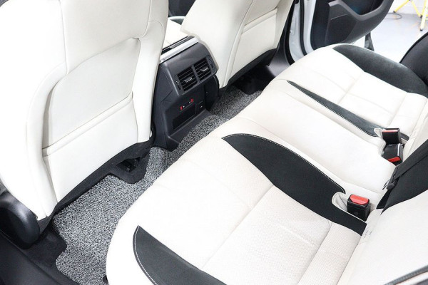 2023 Land Rover Range Rover Velar с пробегом 43 644 км