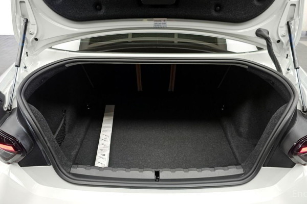 2023 BMW M2 с пробегом 15 997 км