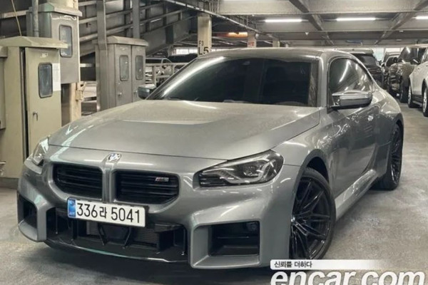 2025 BMW M2 с пробегом 5 600 км