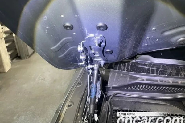 2025 BMW M2 с пробегом 5 600 км