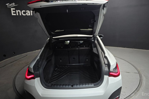 2022 BMW 4 серии с пробегом 55 981 км