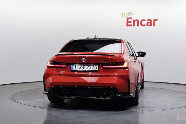 2022 BMW M3 с пробегом 9 327 км