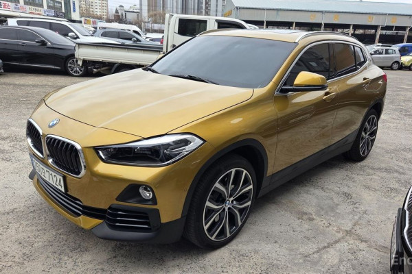 2020 BMW X2 с пробегом 20 000 км