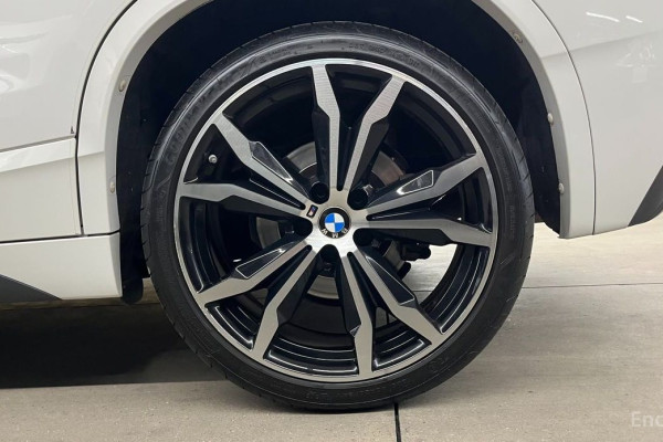 2022 BMW X2 с пробегом 45 800 км