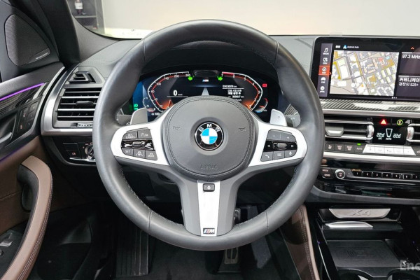 2024 BMW X4 с пробегом 30 576 км