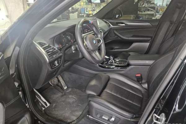 2023 BMW X4 с пробегом 38 654 км