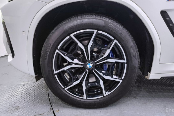 2023 BMW X4 с пробегом 29 551 км