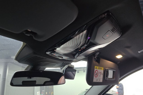 2025 BMW X4 с пробегом 9 175 км