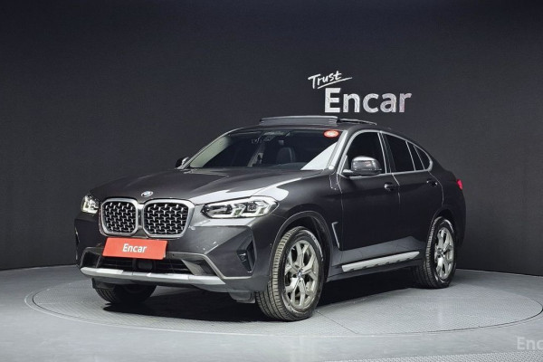 2023 BMW X4 с пробегом 31 060 км