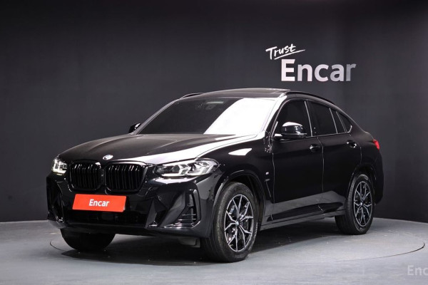 2023 BMW X4 с пробегом 52 586 км