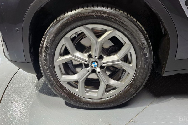 2023 BMW X4 с пробегом 31 060 км