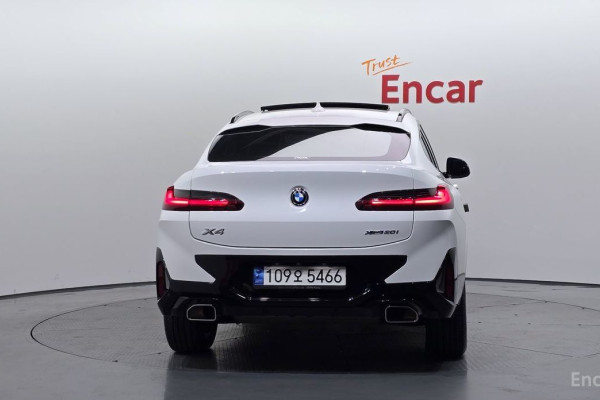 2023 BMW X4 с пробегом 37 359 км