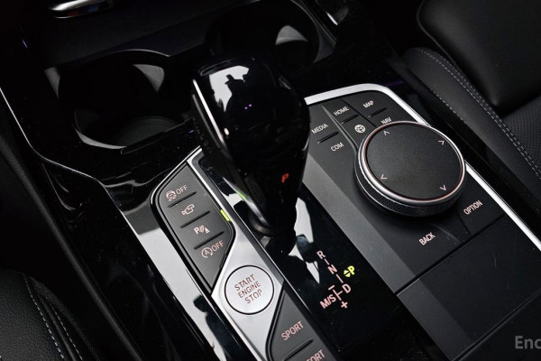 2024 BMW X4 с пробегом 10 031 км