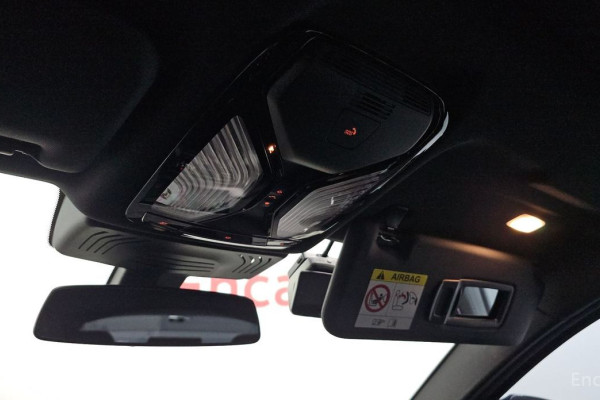 2025 BMW X4 с пробегом 8 109 км