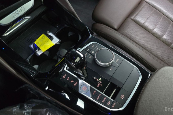 2023 BMW X4 с пробегом 37 359 км