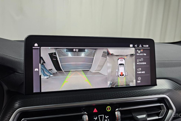 2025 BMW X4 с пробегом 6 023 км