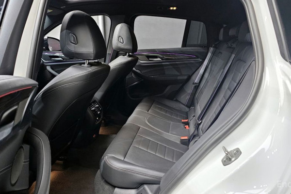 2024 BMW X4 с пробегом 10 031 км