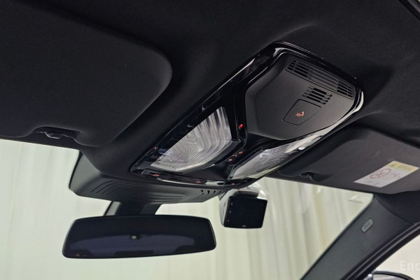 2025 BMW X4 с пробегом 6 023 км