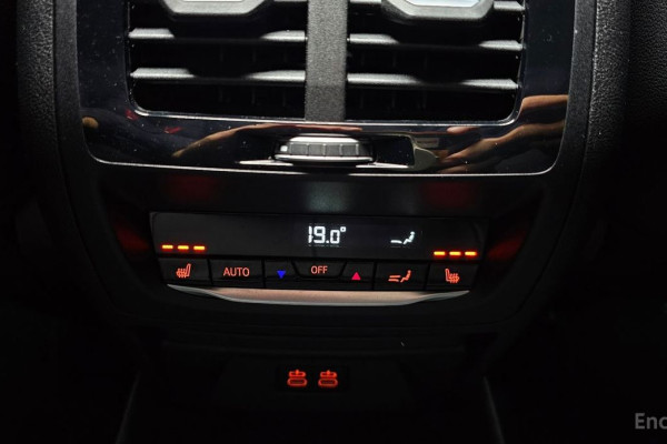 2023 BMW X4 с пробегом 31 060 км