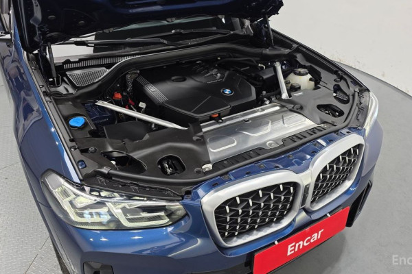 2024 BMW X4 с пробегом 9 920 км