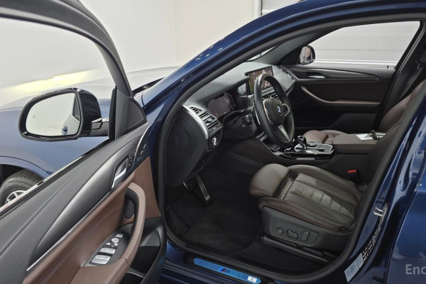 2024 BMW X4 с пробегом 9 920 км