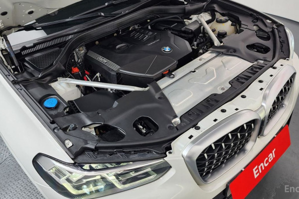 2023 BMW X4 с пробегом 71 718 км